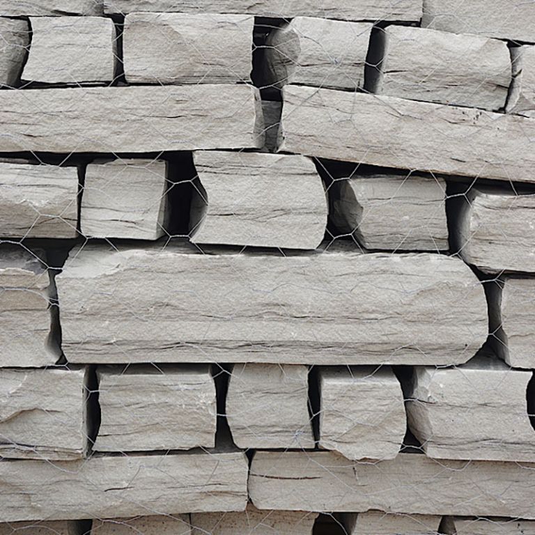 Black Horse Chopped Stone