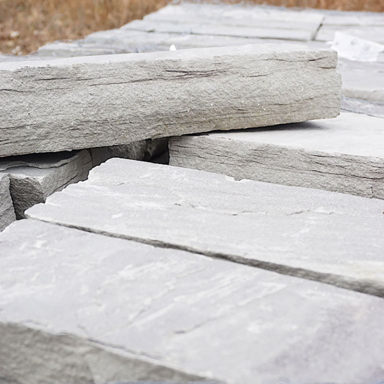 Black Horse Chopped Stone(1)